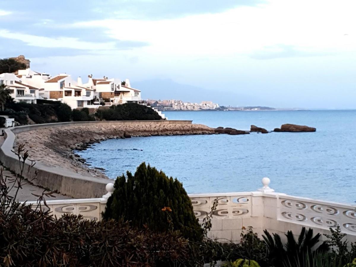 Beach-Front Bahia Dorada Estepona Exterior photo