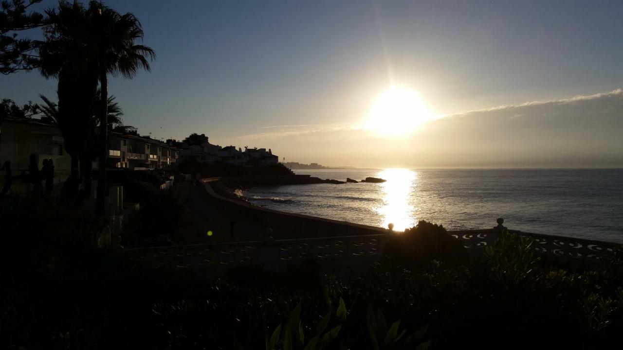 Beach-Front Bahia Dorada Estepona Exterior photo