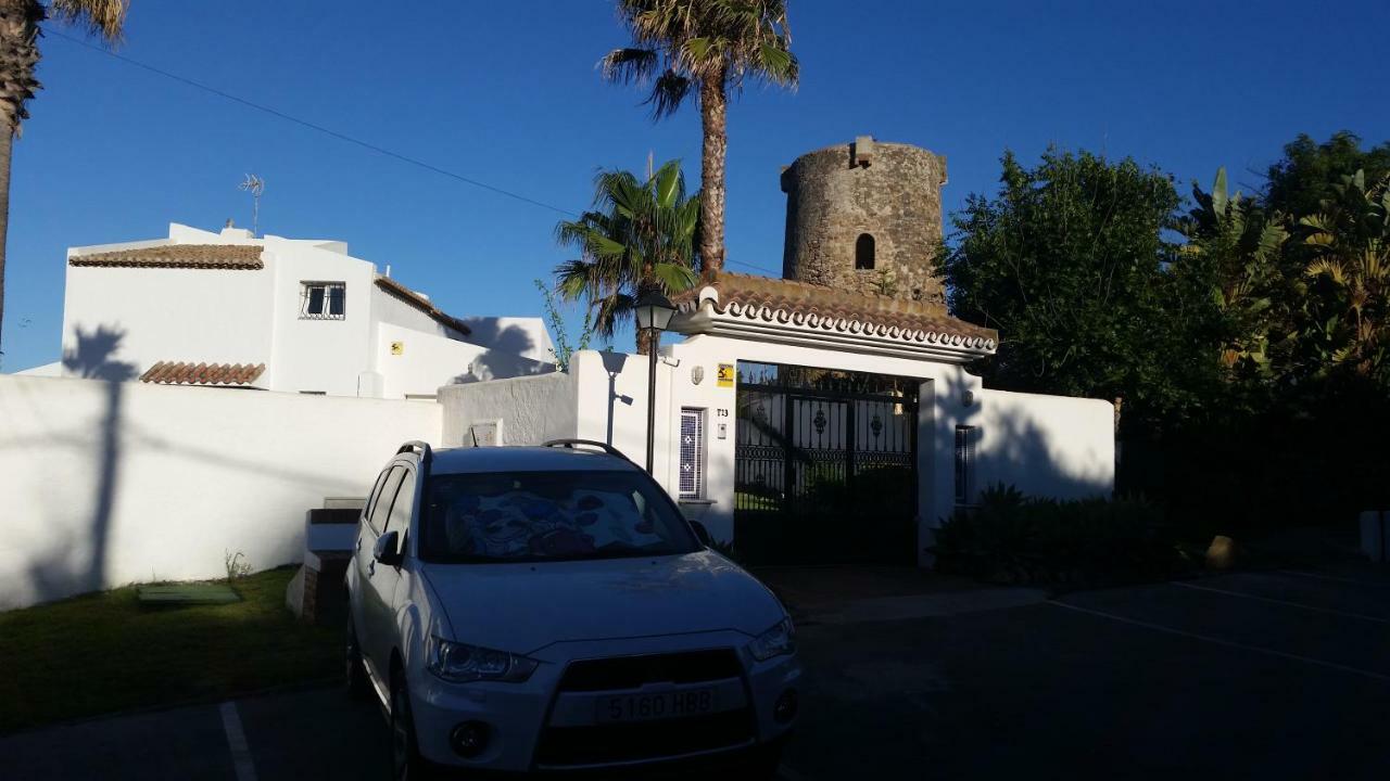 Beach-Front Bahia Dorada Estepona Exterior photo